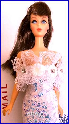 Vintage Chocolate Bon Bon Twist'n Turn Barbie Doll All Original NM+/VHTF