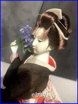 Vintage Collectible Japanese Geisha Doll