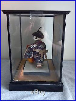 Vintage Collectible Japanese Geisha Girl Kimono Figurine Doll Japan in Glass Box