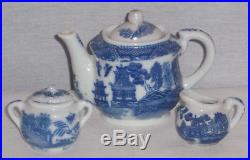 Vintage Complete Blue Willow Pattern 26 Pc Set Of Doll Dishes Made In Japan