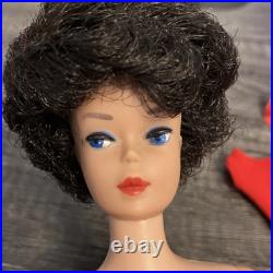 Vintage Dark Brunette Bubblecut Barbie Doll 850 Original Swimsuit & Shoes JAPAN