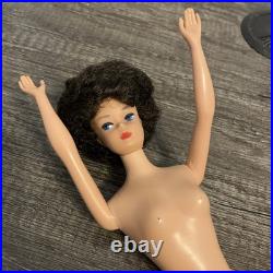 Vintage Dark Brunette Bubblecut Barbie Doll 850 Original Swimsuit & Shoes JAPAN