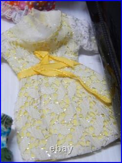 Vintage Japan 1966 Twiggy /casey Barbie Doll + 1963 Pony Tail Case, + Clothing