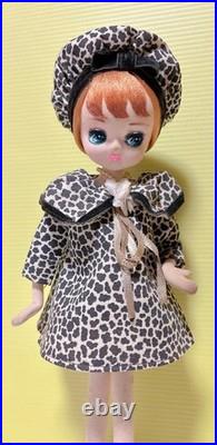 Vintage Japanese Bradley Pose Big Eye Kawaii Showa Fashion Doll Sakura retro