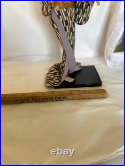 Vintage Japanese Geisha Doll in Kimono on Wood Pedestal Beautiful Vintage Japanese Geisha Doll in Kimono on Wood Pedestal Beautiful