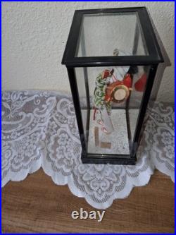 Vintage Japanese Geisha Oyama Doll in Glass Display Case Mid-Century