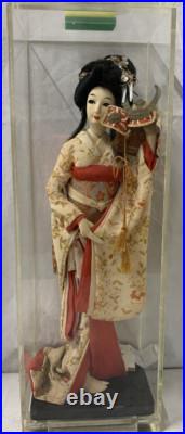 Vintage Japanese Geisha doll crafted design