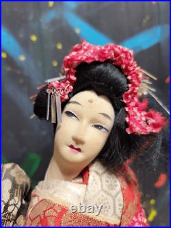 Vintage Japanese Giesha Kimono Doll With Fan 18