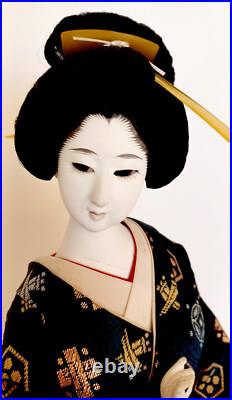 Vintage Japanese Large Geisha Doll withShamisen in Glass Case, 17.5 in Vintage Japanese Large Geisha Doll withShamisen in Glass Case, 17.5 in