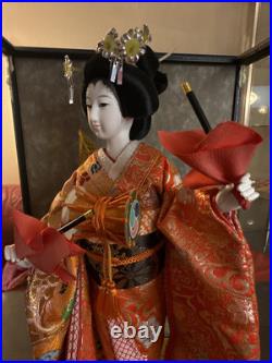 Vintage Japanese Oyama Percussion Geisha Doll In Enclosed Glass Case Vintage Japanese Oyama Percussion Geisha Doll In Enclosed Glass Case