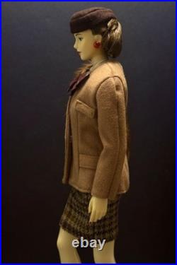 Vintage Lady Luminous Doll 1987 Brunette #913-175 Day Suit Japan