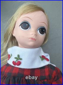 Vintage Lonely Lisa 20 Big Eyed Doll by Royal Doll Co. 1964 3-1 Cherries Colar