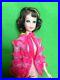 Vintage_Mattel_Barbie_TNT_Francie_1170_Brunette_Short_Flip_Curly_Hair_Doll_01_lgvy