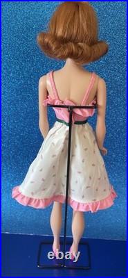 Vintage Midge 1962 Barbie Strawberry Blonde with Original Swim Suit/BOX