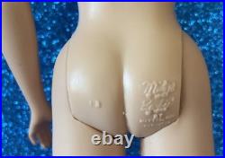 Vintage Midge 1962 Barbie Strawberry Blonde with Original Swim Suit/BOX