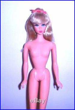 Vintage Mod 1967 Blonde Twist N Turn TNT Barbie 1160 Japan Mint