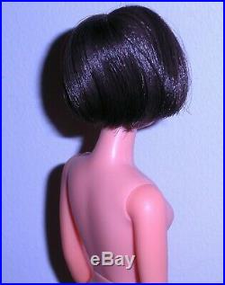 Vintage Mod 1967 Brunette TNT Twist N Turn Casey Francie Doll Japan