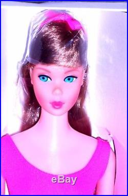 Vintage Mod 1967 Lt. Brunette Standard Barbie 1190 TNT Era NRFB Japan Mint
