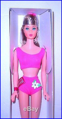 Vintage Mod 1967 Lt. Brunette Standard Barbie 1190 TNT Era NRFB Japan Mint