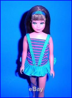Vintage Mod 1968 Brunette Twist N Turn TNT Skipper Barbie Japan Mint