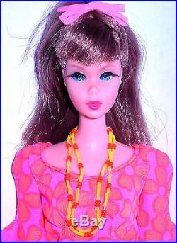 Vintage Mod 1968 Go Go Cocoa Brunette Twist N Turn TNT Barbie 1160 Japan Mint