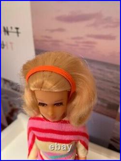 Vintage Mod Era 1971 Blonde Twist N Turn TNT No Bangs Francie Doll Mattel