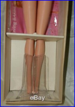 Vintage Nos 1967 Standard Barbie # 1190 Blond Hair W. Box Nrfb