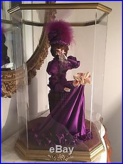 Vintage Sukiyo Japanese Doll Very Beautiful With Clear Acrylic Display Case