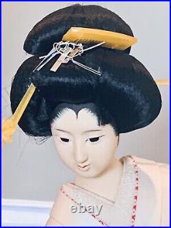 Vintage Traditional Japanese Doll in Kimono Fan Maiko Geisha Folk Craft MINT