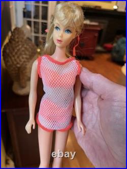Vintage Twist & Turn Blonde Barbie