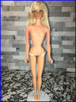 Vintage Twist n' Turn Barbie Platinum Blonde