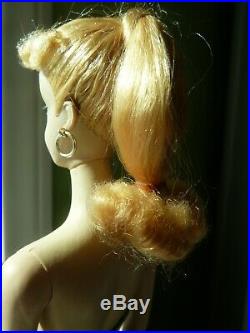 Vintage barbie ponytail blond 1959 #1 with TM box and reproduction stand