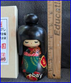 Vtg Kokeshi Dolls Set of 2 Miyashite Hajime Creative Camellia Garden 1960s Box