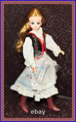 Vtg Takara Japan JENNY Shop Friend Czech MARINE Fashion Doll 11 Barbie 1994